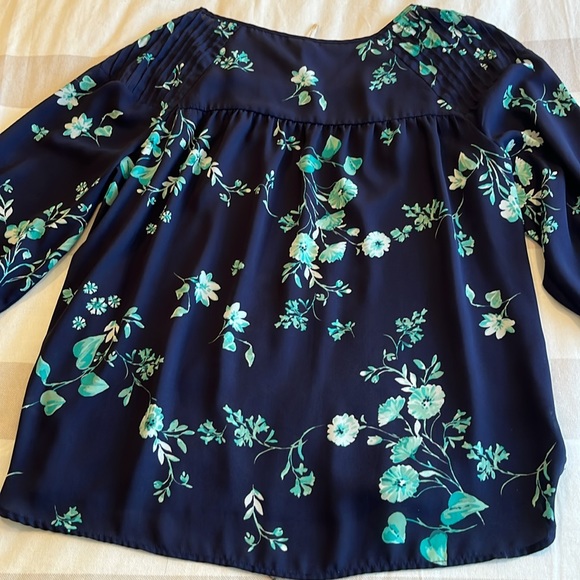 Blue floral blouse - Picture 4 of 5